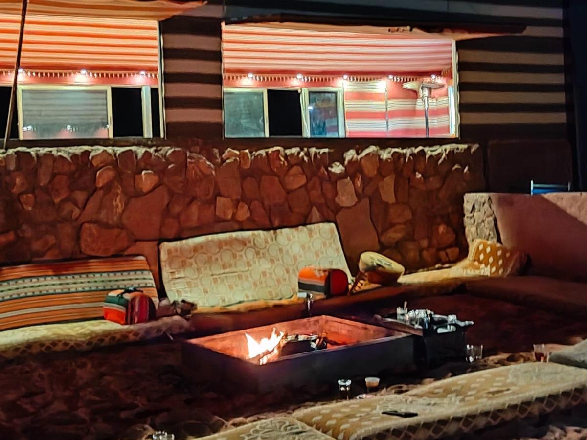 Hotel Rotana Camp Wadi Rum Exteriér fotografie